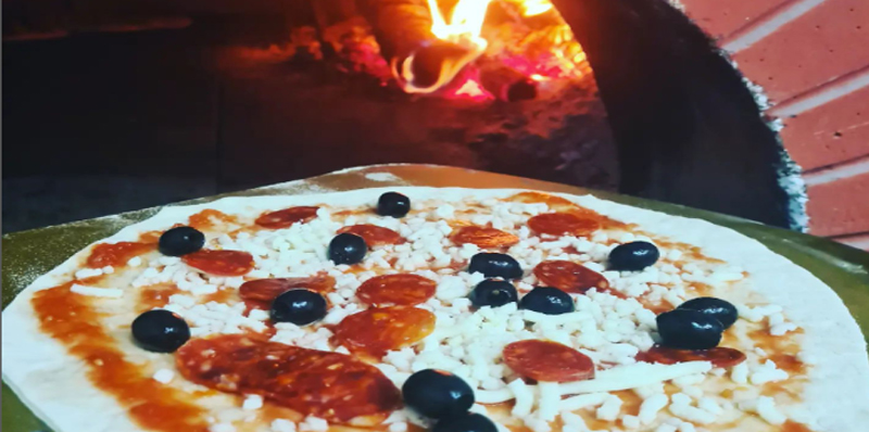 StraPizzami forno a legna Image